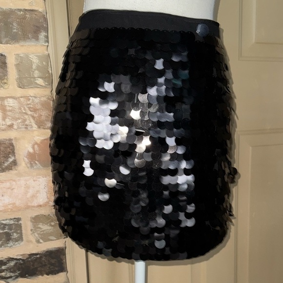 Shinestar Black Sequin Mini Skirt Large Round Sequins Size Medium - Picture 7 of 13